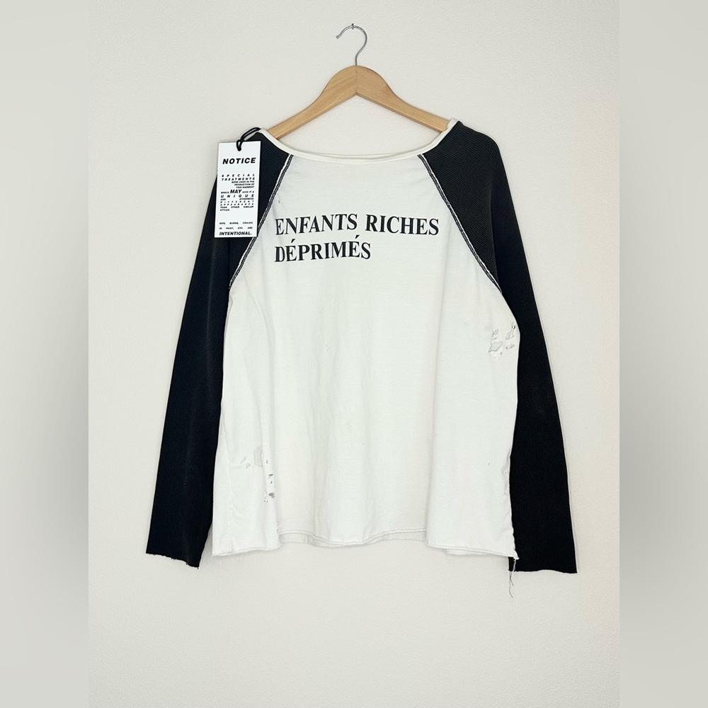 BRAND NEW ERD CLASSIC LONG SLEEVE T-SHIRT WITH LOGO